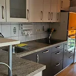 Apartma Laguna 36 *
