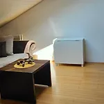 Laguna 36 *